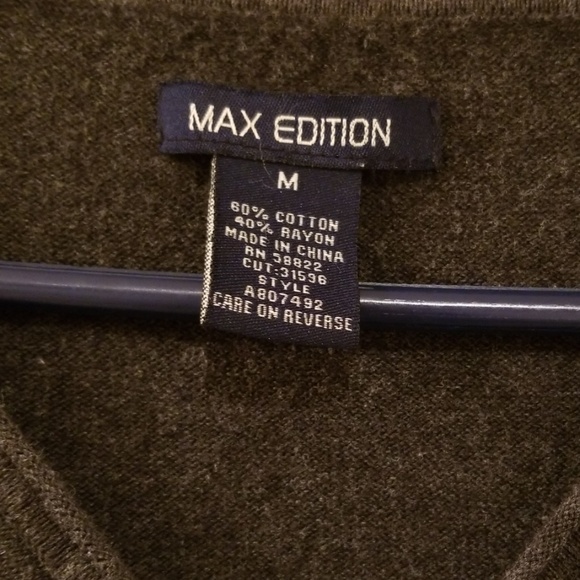 Grey sweater - Picture 3 of 5